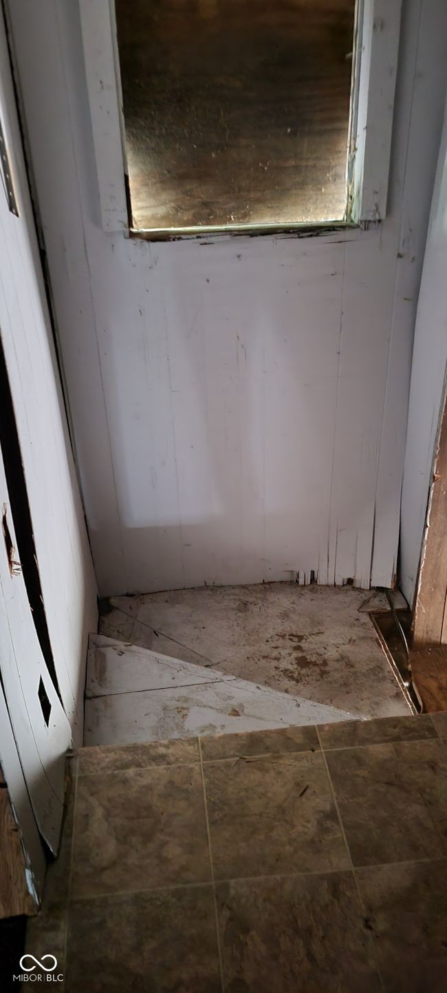 1924 E Maryland St, House other with 2 bedrooms, 1 bathrooms and null parking in Indianapolis IN | Image 12