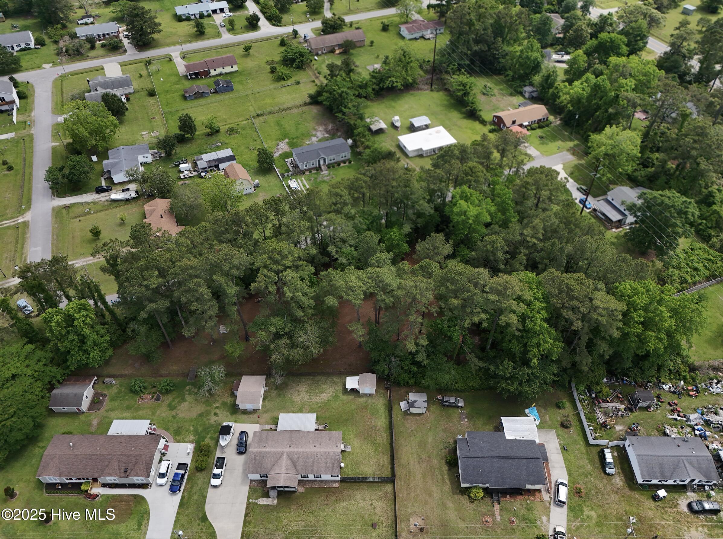 Land in Beaufort 2