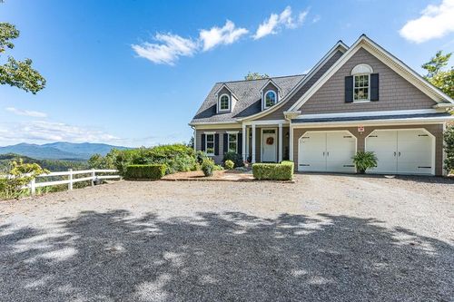 29 Beckwith Rd, Murphy, NC, 28906-6001 | Card Image