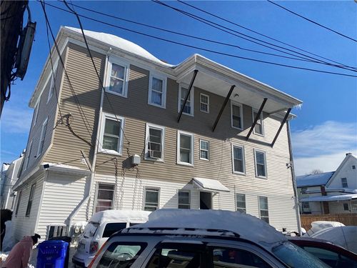 76 Sylvian St, Central Falls, RI, 02863-2017 | Card Image