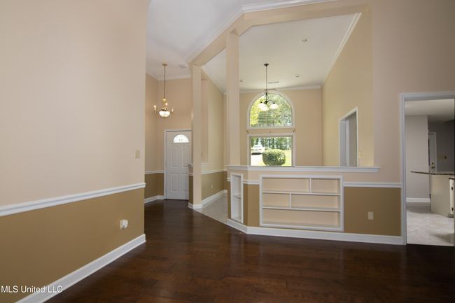 Living Area into Foyer | Image 4