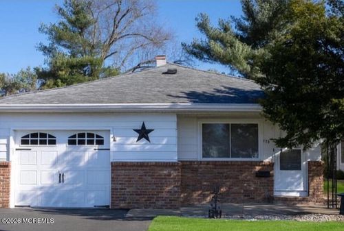 176 Charlotteville Dr S, Toms River, NJ, 08757-4014 | Card Image