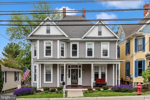 124 E Main St, MIDDLETOWN, MD, 21769-7931 | Card Image