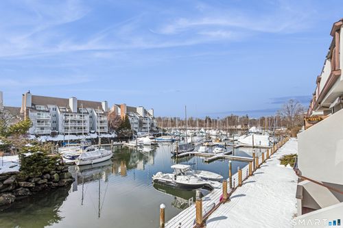 apt-120-105 Harbor Dr, Stamford, CT, 06902-7338 | Card Image