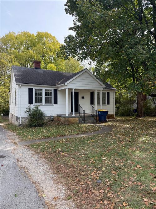 1522 Nutwood Street, Bowling Green, KY, 42104 | Card Image