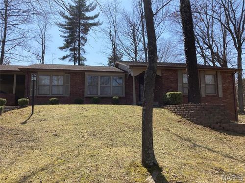 4561 State Hwy W, Cape Girardeau, MO, 63701-9192 | Card Image