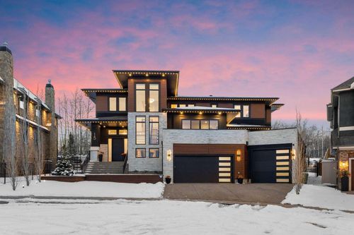 15 Elveden Pl Sw, Calgary, AB, T3H0L1 | Card Image