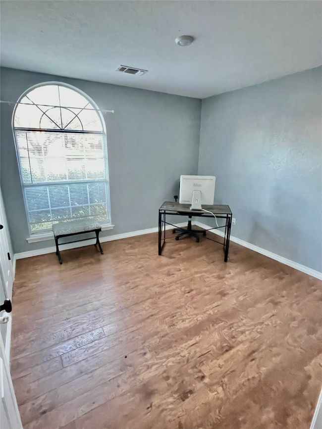 Sitting room featuring wood-type flooring | Image 10