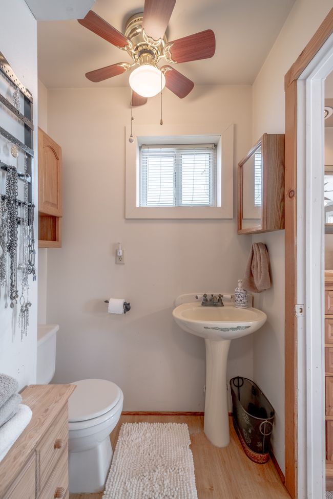 11007 Woodward Dr, House other with 4 bedrooms, 4 bathrooms and null parking in Byron MI | Image 17