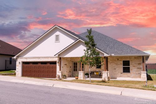 2005 Valencia Dr N, Kerrville, TX, 78028-3963 | Card Image