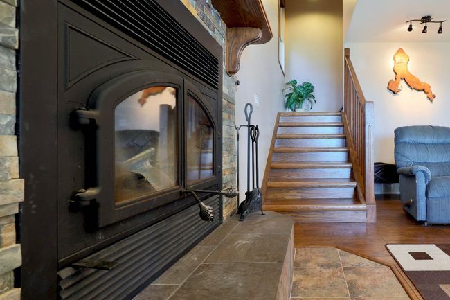 27 Lakeshore Dr, House other with 4 bedrooms, 2 bathrooms and 5 parking in Sundance Beach AB | Image 15