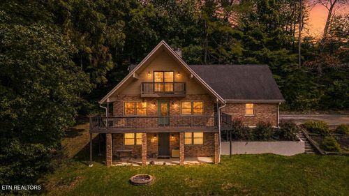 111 Golf Hill Ln, La Follette, TN, 37766-3858 | Card Image