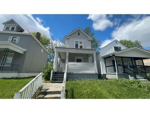 697 Kelton Ave, Columbus, OH, 43205-2953 | Card Image