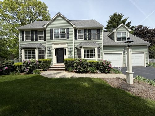 8 Bristol Ln, Walpole, MA, 02032 | Card Image