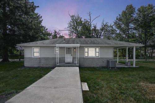 2879 Walnut St, Urbancrest, OH, 43123-1910 | Card Image