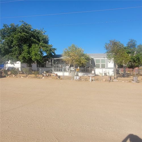 5182 N Cordes Road, Golden Valley, AZ, 86413 | Card Image