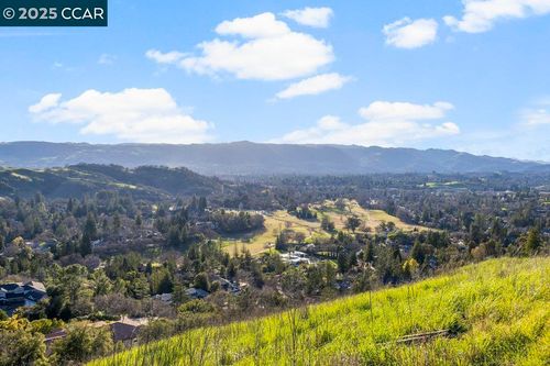 2300 Caballo Ranchero Dr, Diablo, CA, 94528 | Card Image