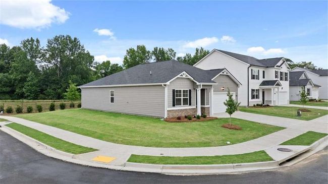 8590 Secretariat Dr, House other with 3 bedrooms, 2 bathrooms and 4 parking in Lithonia GA | Image 4