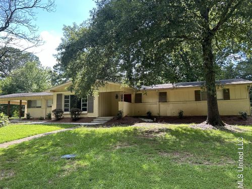 1436 Kimwood Dr, Jackson, MS, 39211-5914 | Card Image