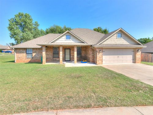 945 Fox Run Ln, Blanchard, OK, 73010-4032 | Card Image