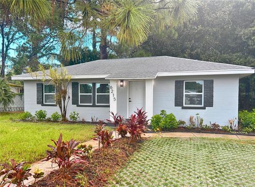 6215 58th Ave N, St Petersburg, FL, 33709-1717 | Card Image