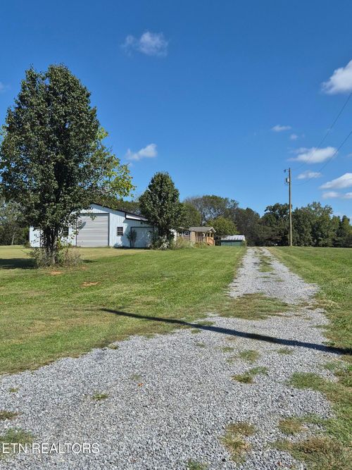829 W Willson St, Niota, TN, 37826-3317 | Card Image