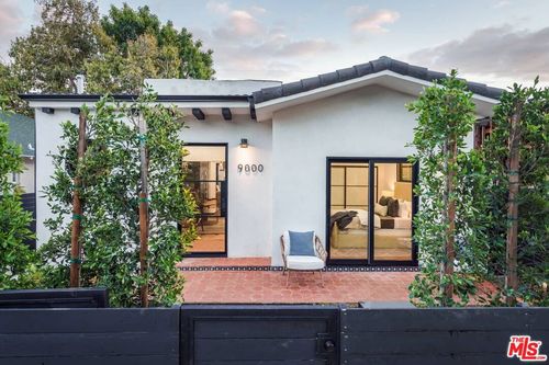 9000 Dicks St, West Hollywood, CA, 90069-4806 | Card Image
