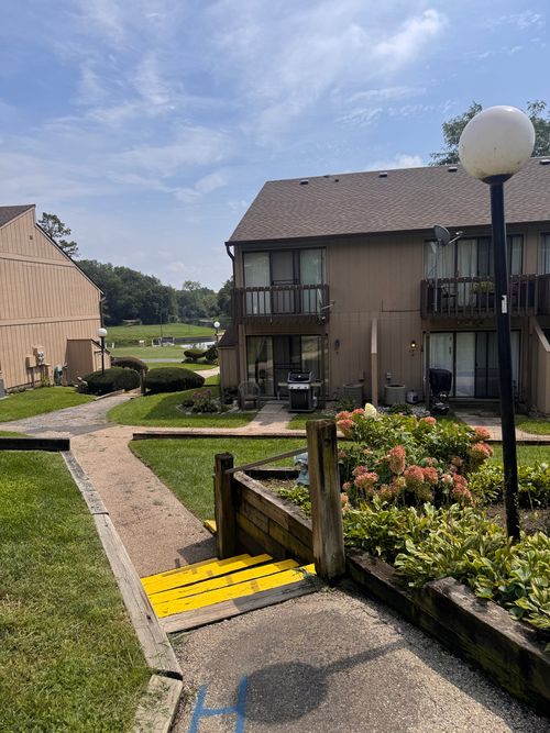 7-57 Vail Colony, Fox Lake, IL, 60020-1173 | Card Image