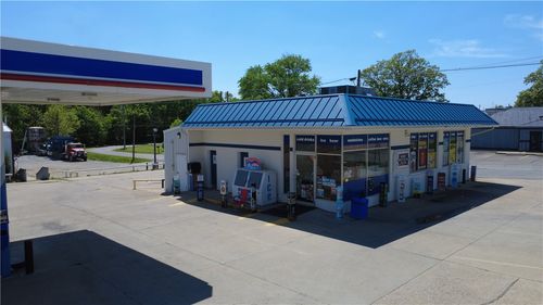 400 E Jourdan St, Newton, IL, 62448-1518 | Card Image