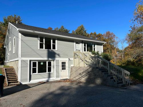 131 Portsmouth Ave, Stratham, NH, 03885-2420 | Card Image