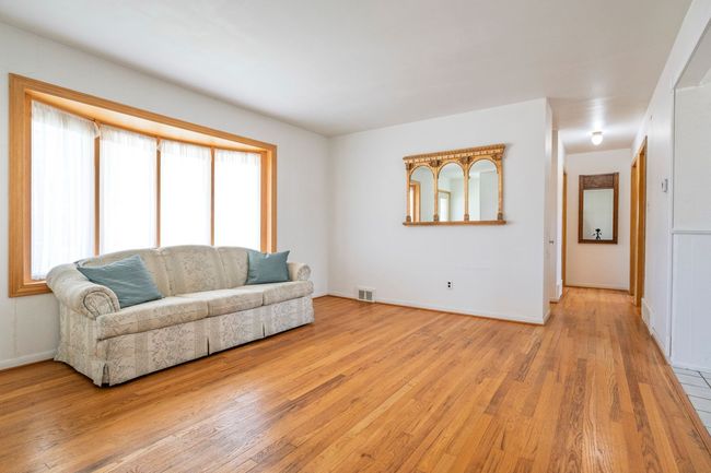 7349 Iroquois St, House other with 3 bedrooms, 1 bathrooms and null parking in Westland MI | Image 4