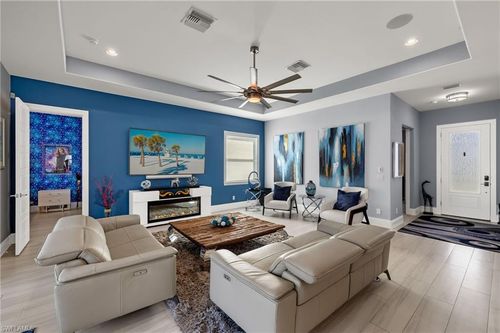 17 Willoughby Dr, Naples, FL, 34110-1359 | Card Image