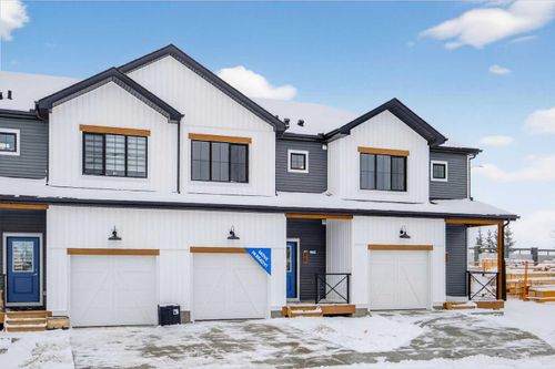 66 Creekside Ave Sw, Calgary, AB, T2X4A9 | Card Image