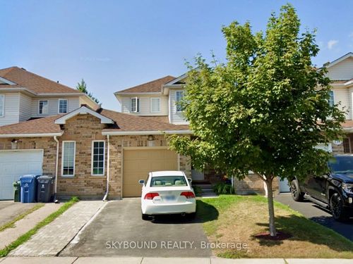 141 Gosling Gdns, Guelph, ON, N1G5E6 | Card Image