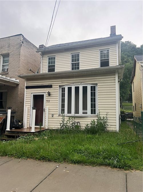 713 Saline St, Pittsburgh, PA, 15207-1039 | Card Image