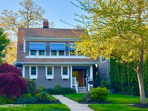 1305 Locust Dr, Asbury Park, NJ, 07712-4911 | Card Image