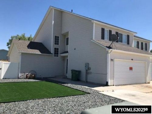 401 Archers Trl, Rock Springs, WY, 82901-7483 | Card Image