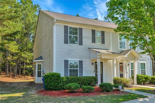749 Outlook Way, Atlanta, GA, 30349-3984 | Card Image