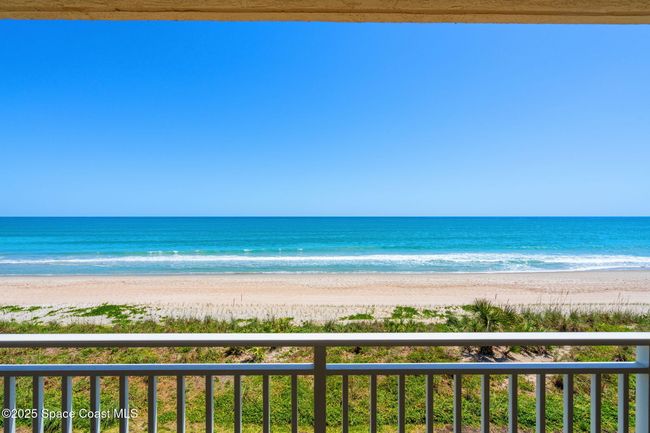 304 - 1919 Highway A1a, Condo with 3 bedrooms, 2 bathrooms and null parking in Indian Harbour Beach FL | Image 4