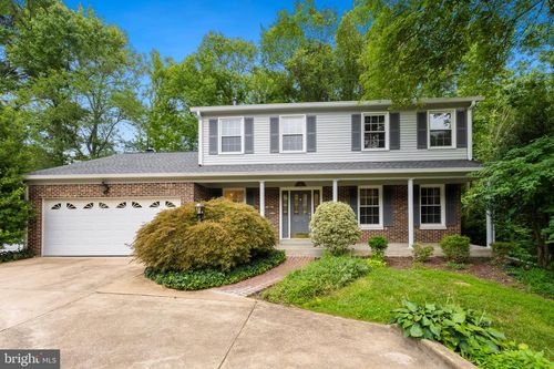 9509 Leathersmith Ct, BURKE, VA, 22015-4132 | Card Image