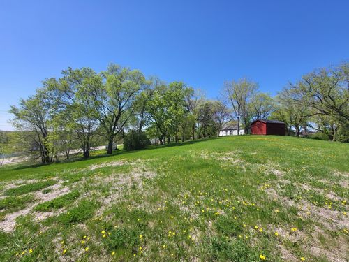 303 E Front St, Battle Lake, MN, 56515-4127 | Card Image