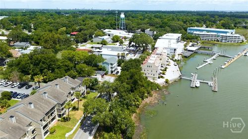 511-3005 River Dr, Thunderbolt, GA, 31404-5079 | Card Image