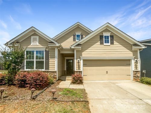 103 Margo Ln, Statesville, NC, 28677-9808 | Card Image