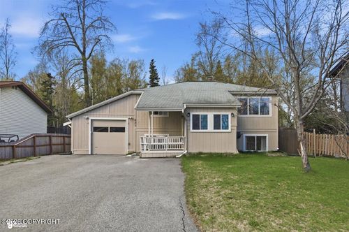 231 Ellen Cir, Anchorage, AK, 99515-3366 | Card Image