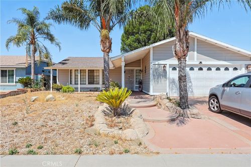 769 Harding St, Hemet, CA, 92543-1790 | Card Image