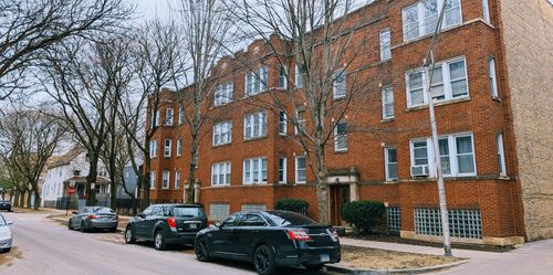 unit-1-3707 W Cullom Ave, CHICAGO, IL, 60618-4465 | Card Image