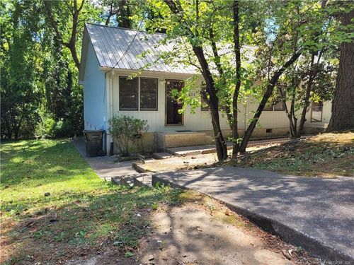1405 Briarcliff Dr, Fayetteville, NC, 28305-4517 | Card Image