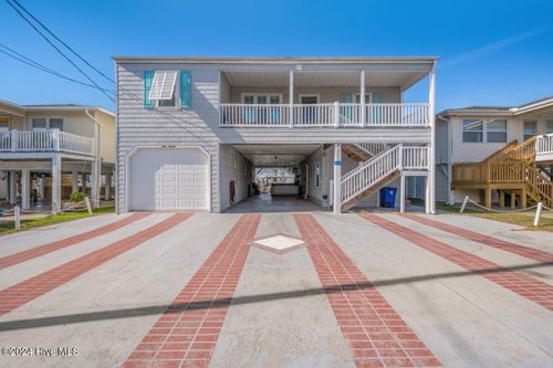 311 51st Avenue N, North Myrtle Beach, SC, 29582 | Card Image