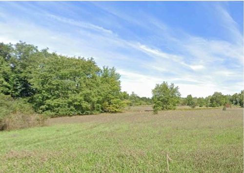 15040 North St, Thompsonville, MI, 49683-9741 | Card Image