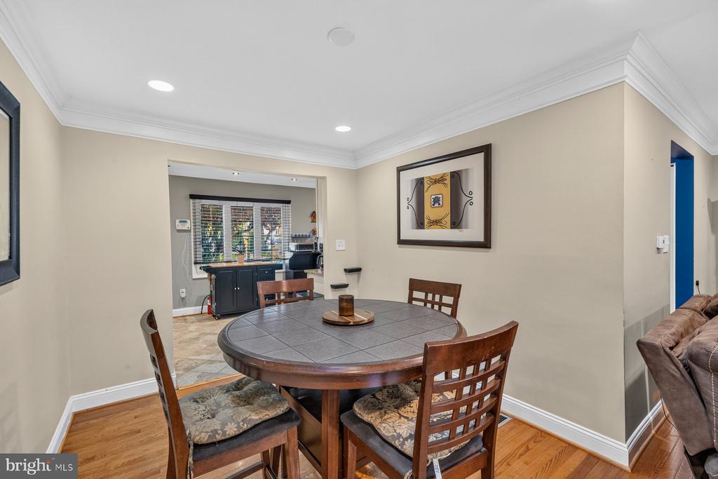Residential in GAITHERSBURG